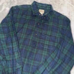 L.L. Bean Plaid Flannel Shirt Men’s L-Reg Green Blue Traditional Fit
